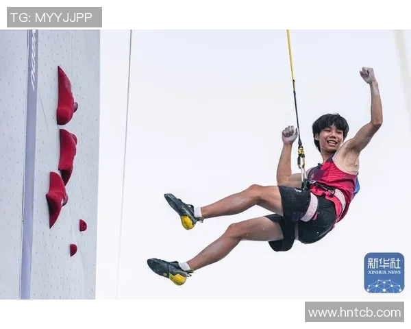 成都攀岩队荣登灵活性排行榜第三名展现卓越攀岩实力与团队精神